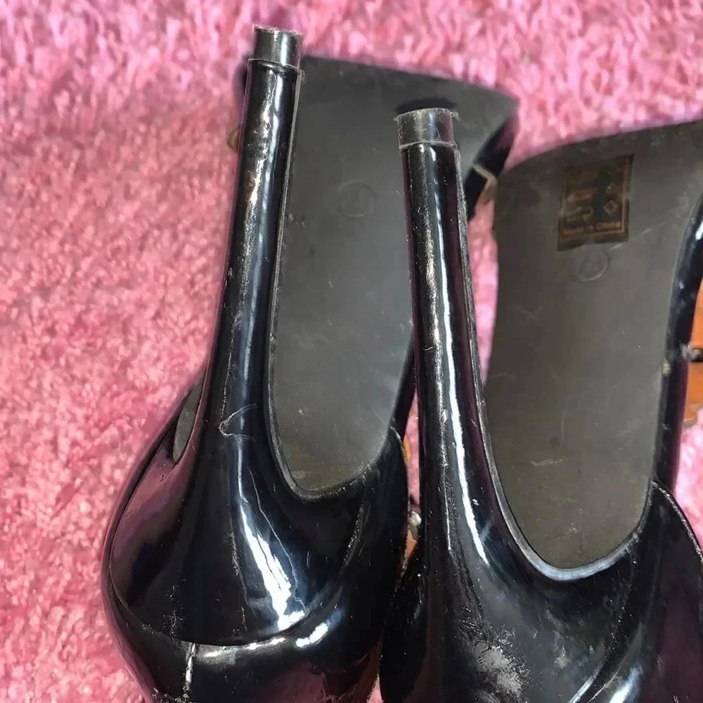 Cape Robbin Beaded Black Strapped Heels Size 7.5 - Picture 6 of 6